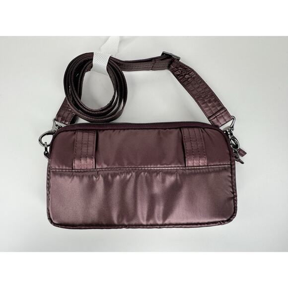 Lug Coupe XL Crossbody Bag Quilted Plum Purple Wallet Organizer Purse Travel - Picture 5 of 9